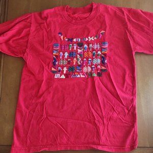 Unique tiny people embroidered  unisex red t shirt size large